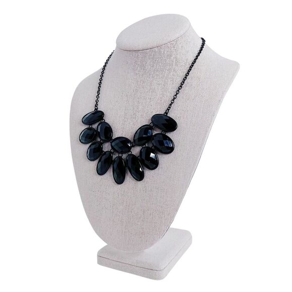 Black Rhinestone Statement Necklace - Picture 3 of 8
